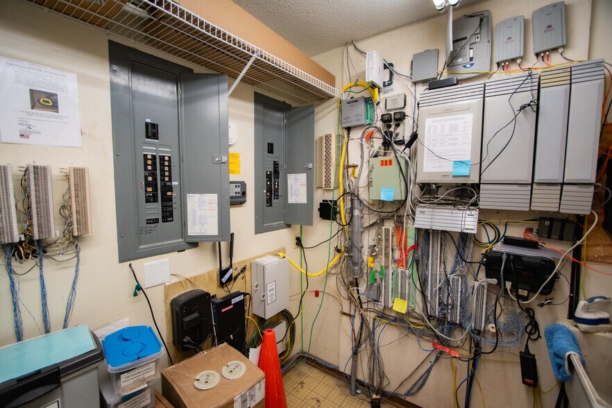 More Photos Of 309 E Main St, Pickens Storefront Retail Residential For Sale