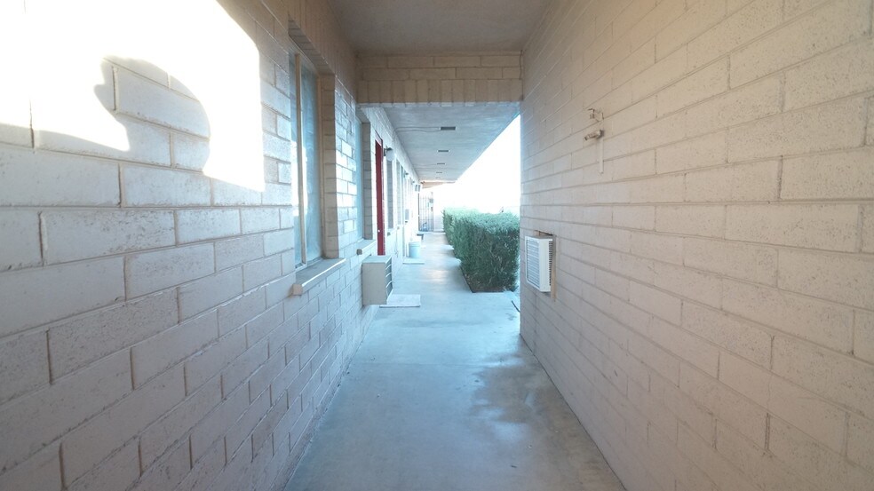 More Photos Of 475 N San Jacinto St, Hemet Hotel For Sale