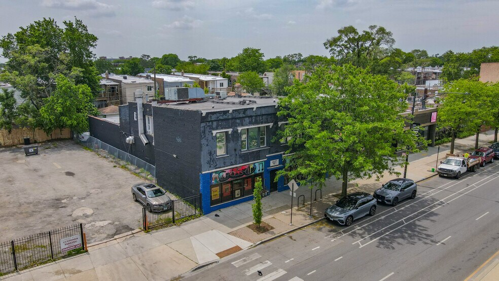 More Photos Of 5401-5403 W Madison St, Chicago Storefront Retail Residential For Sale