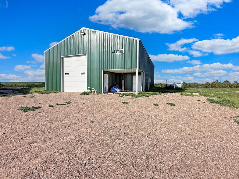 More Photos Of 39300 County Road 71, Crook Flex For Sale