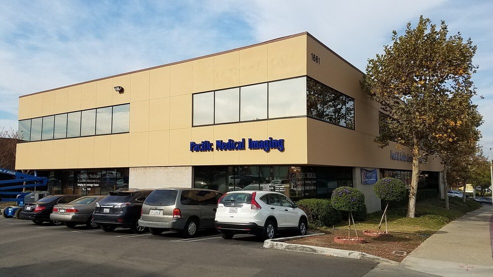 More Photos Of 1661 Hanover Rd, City of Industry Medical For Lease