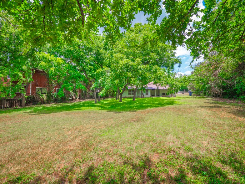 More Photos Of 1806 Fortview Rd, Austin Land For Sale