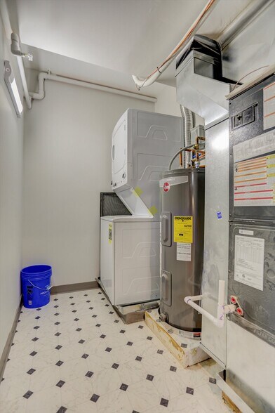 More Photos Of 218 W Main St, Urbana Office For Sale