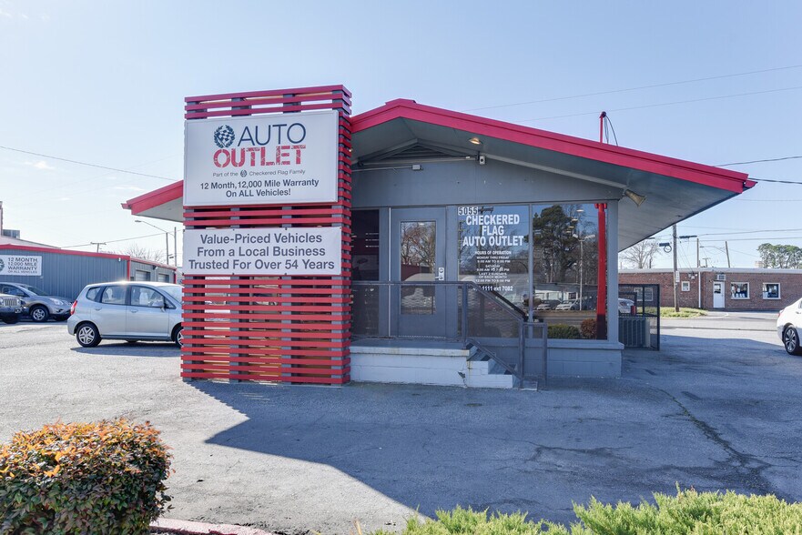 More Photos Of 5055 Virginia Beach Blvd, Virginia Beach Auto Dealership For Lease