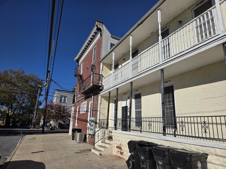 Primary Photo Of 2401 N 6th St, Harrisburg Multifamily For Sale