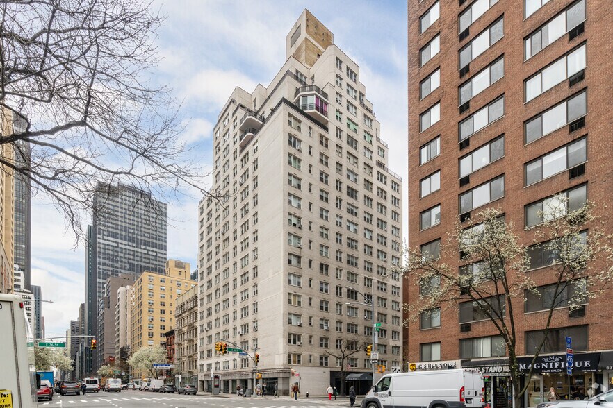 More Photos Of 545 3rd Ave, New York Apartments For Sale