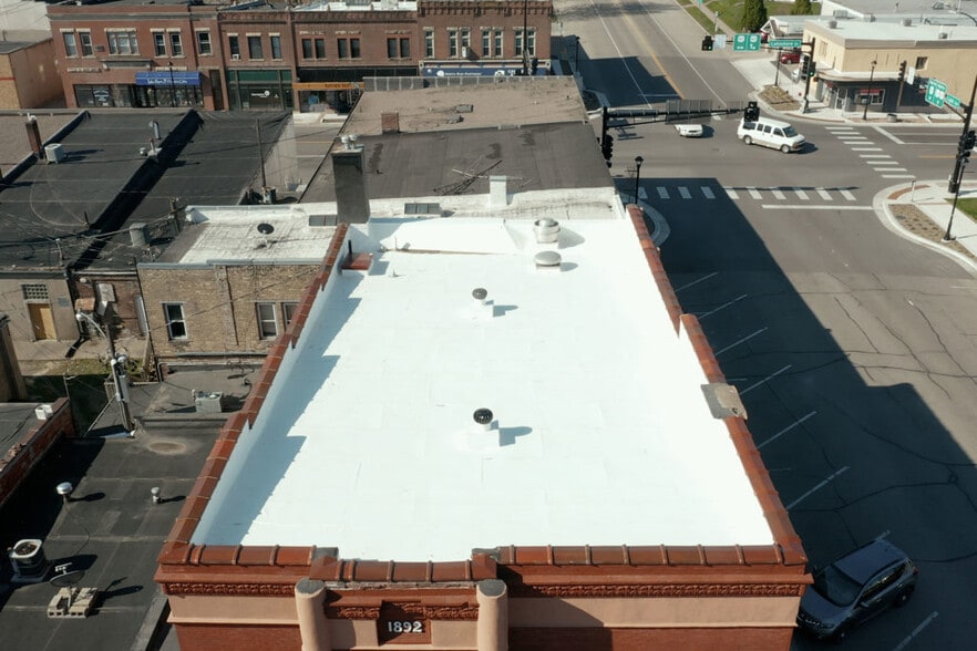 More Photos Of 100 S Washington St, Lake City Restaurant For Sale