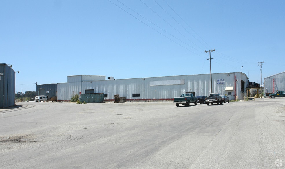 Primary Photo Of 880 W Beach Rd, Watsonville Warehouse For Sale