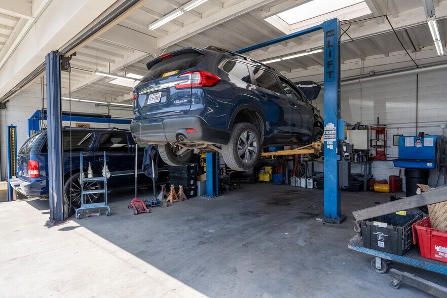 More Photos Of , La Mesa General Retail For Sale