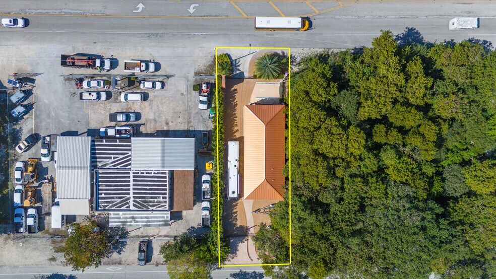 More Photos Of 87847 Overseas Hwy, Islamorada Medical For Sale