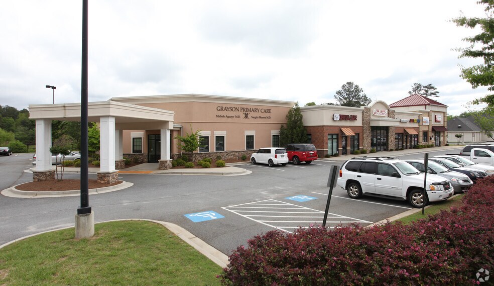 More Photos Of 2594 Loganville Hwy, Grayson Unknown For Lease