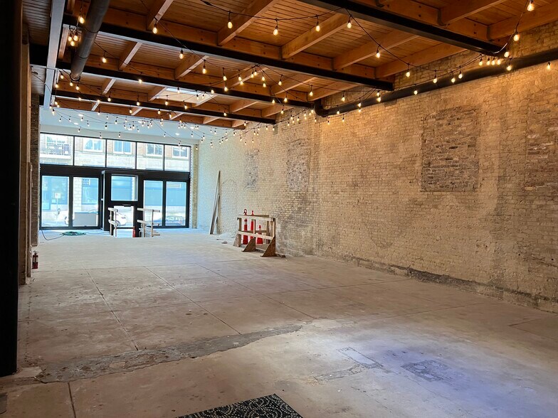 More Photos Of 759-763 N Milwaukee St, Milwaukee Office For Lease