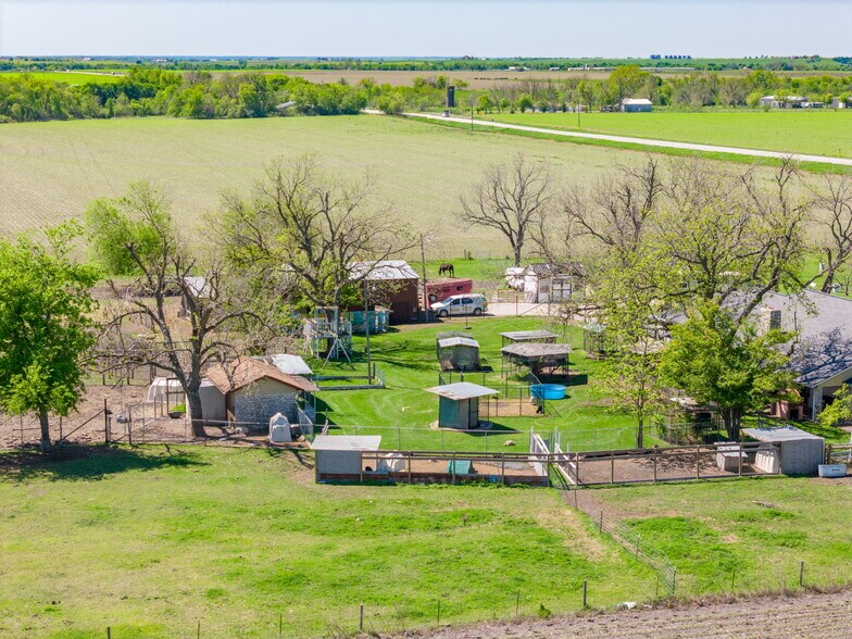 More Photos Of 11001 S State Highway 95, Taylor Land For Sale