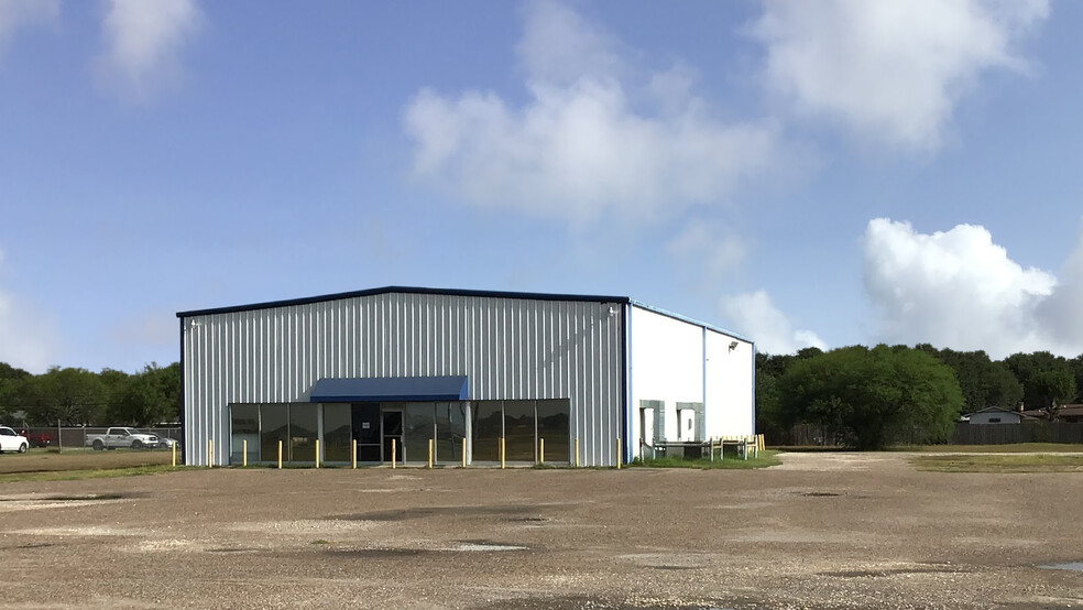 Primary Photo Of 9434 Leopard St, Corpus Christi Industrial For Sale