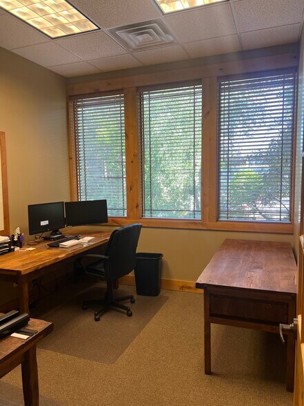 More Photos Of 4252 Highland Dr, Salt Lake City Medical For Sale