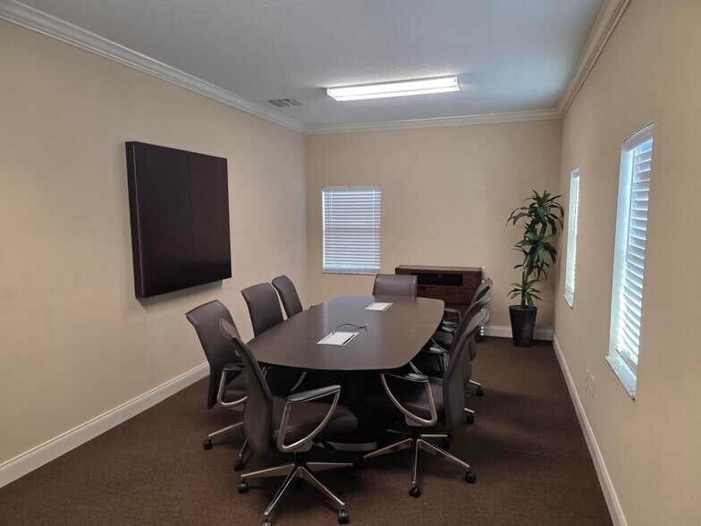 More Photos Of 20545-20547 Amberfield Dr, Land O' Lakes Office For Lease