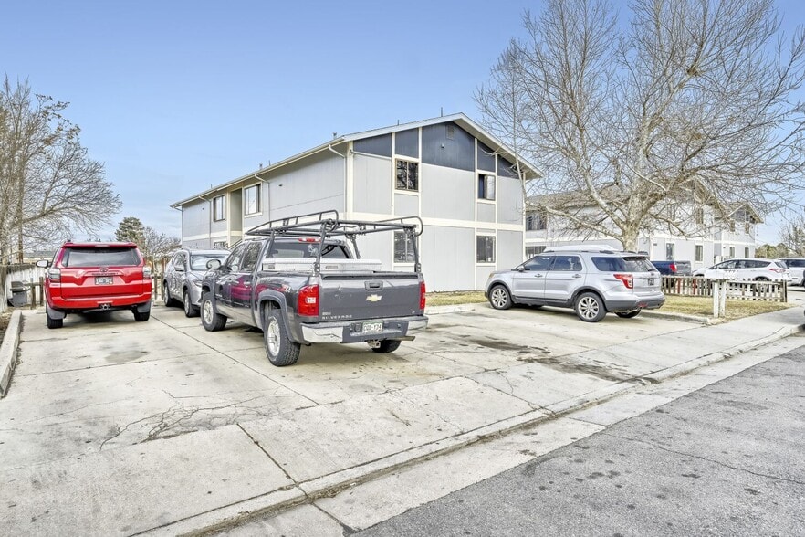 More Photos Of 6661 E 63rd Pl, Commerce City Apartments For Sale