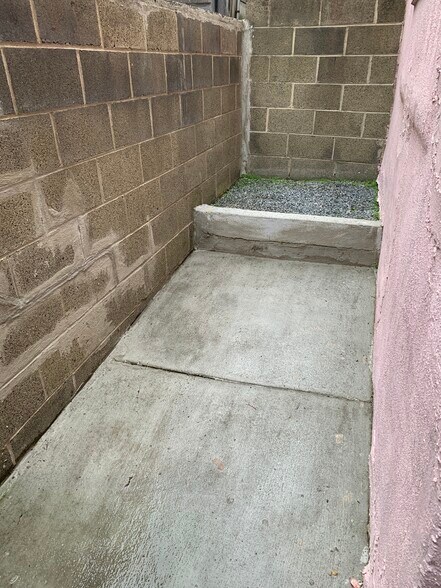 More Photos Of 1010 Winton St, Philadelphia Multifamily For Sale