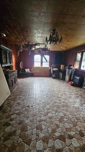 More Photos Of 3253 Minnesota St, Gary Apartments For Sale