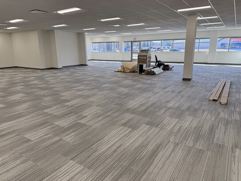 More Photos Of 3203 SW 32nd Ave, Fargo Office For Lease