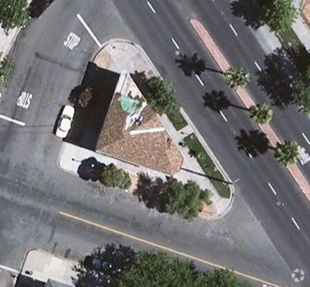 More Photos Of 3300 Broadway St, Sacramento Storefront Retail Office For Lease