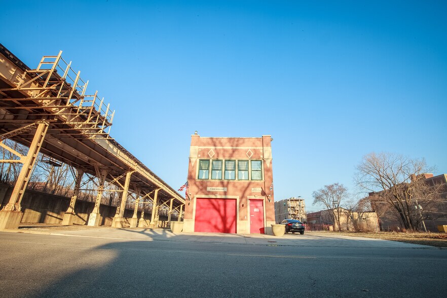 More Photos Of 4007 S Wabash Ave, Chicago Office For Sale