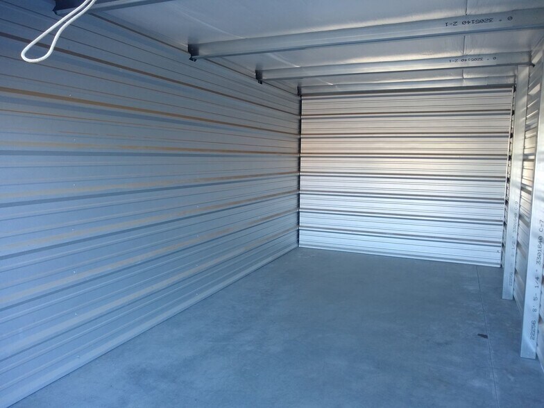 More Photos Of 46 Hatton Rd, Tieton Self Storage For Sale