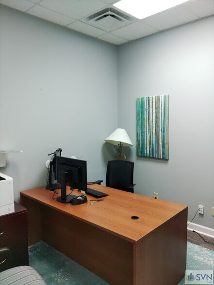 More Photos Of 119 Canal St, Pooler Office For Lease