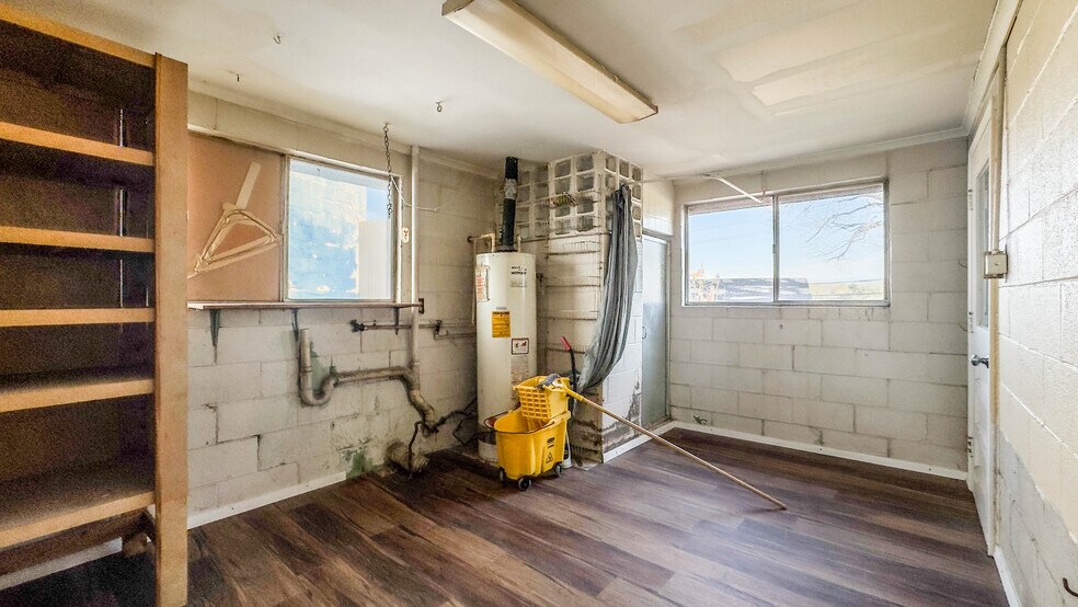 More Photos Of 719 E Highway 67, Duncanville Industrial For Sale