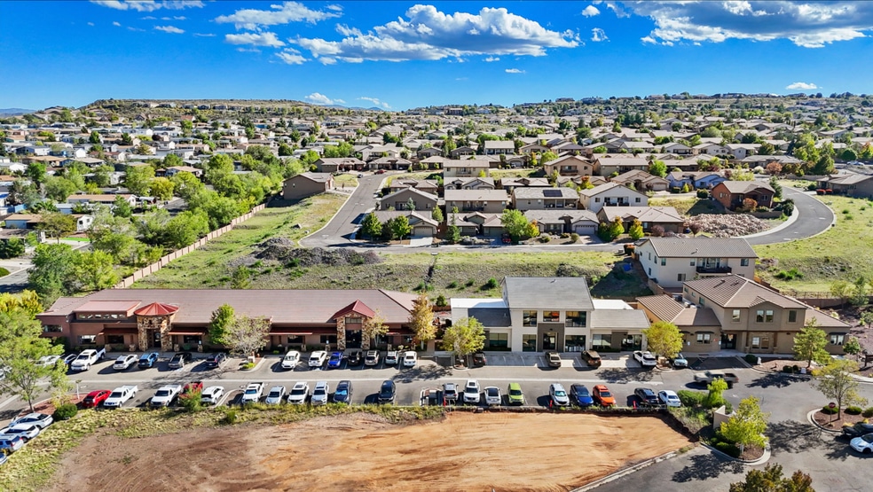 More Photos Of 3207 Lakeside Vlg, Prescott Office For Sale