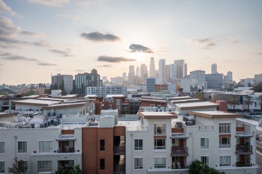 More Photos Of 107 S Hewitt St, Los Angeles Apartments For Lease