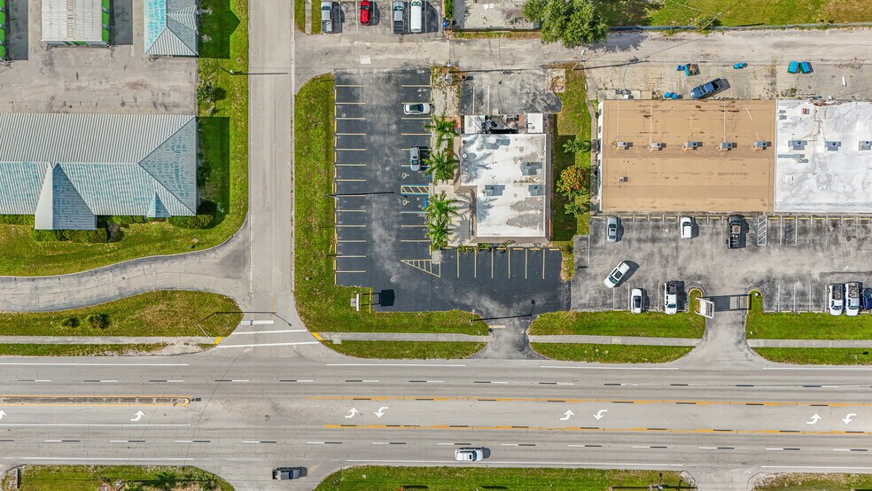 More Photos Of 4400 Hancock Bridge Pky, North Fort Myers Restaurant For Sale