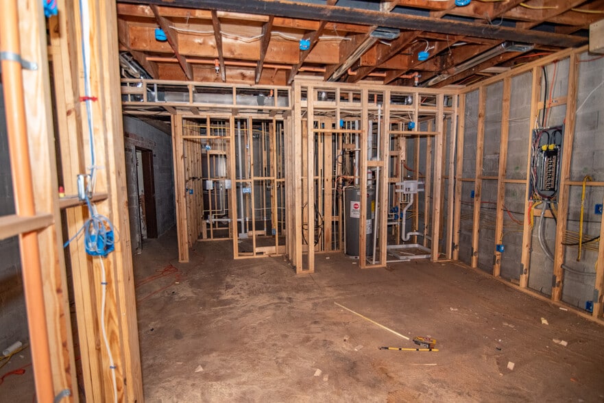 More Photos Of 223 S High St, Baltimore Restaurant For Sale