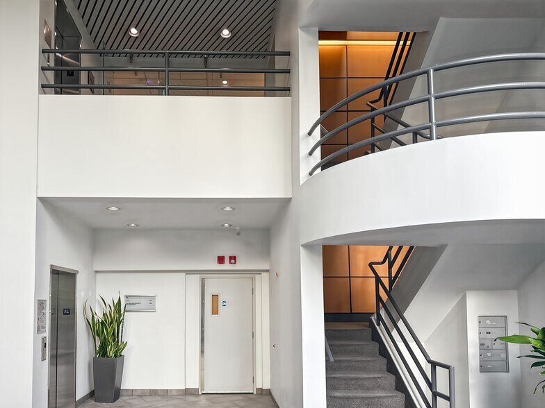 More Photos Of 4185 Still Creek Dr, Burnaby Coworking Space