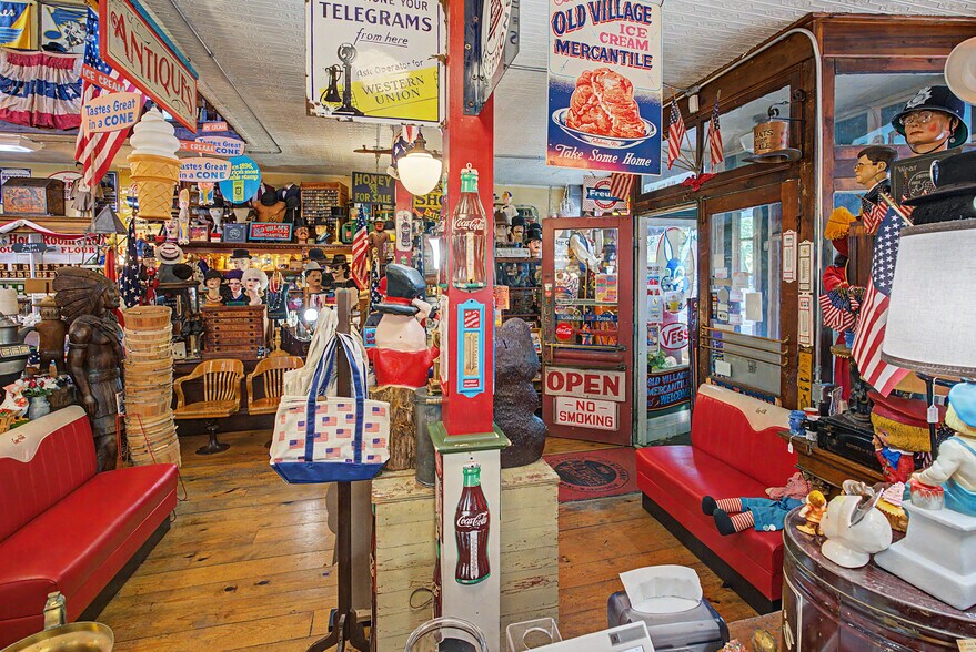 More Photos Of 219 MO-21, Caledonia Storefront Retail Residential For Sale