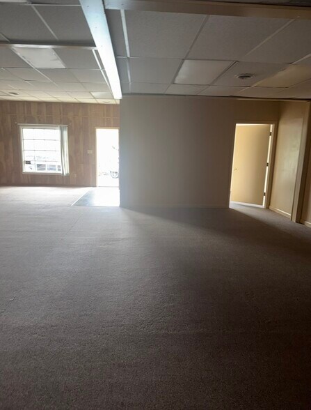 More Photos Of 4301 Appleton Ave NW, Roanoke Office For Lease