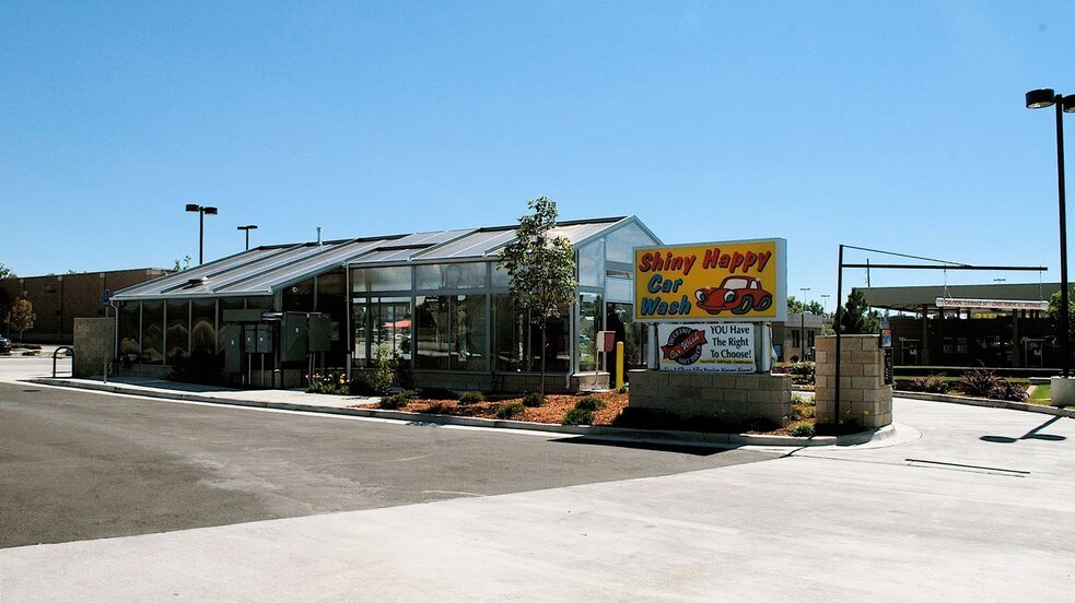 Primary Photo Of 270 S Havana St, Aurora Carwash For Sale