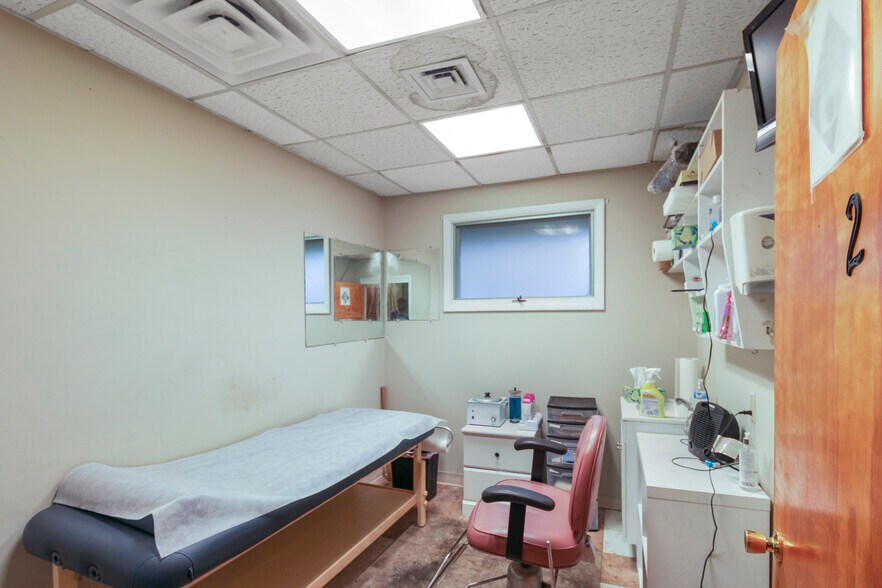 More Photos Of 495 Dantzler St, Orangeburg Medical For Sale