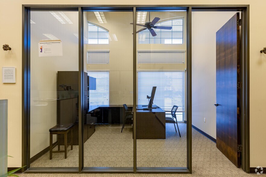 More Photos Of 8201 Cypresswood Dr, Spring Office For Lease