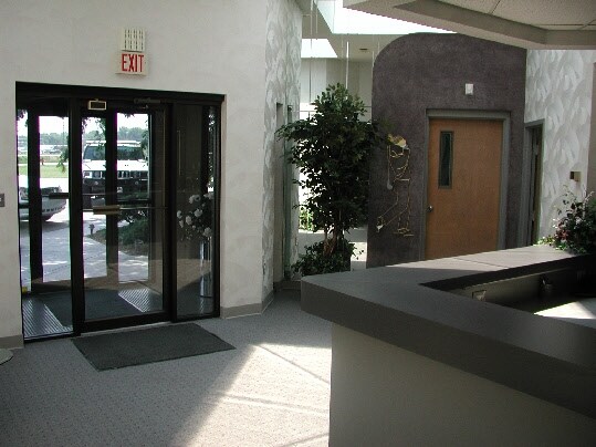 More Photos Of 6250 S Belmont Ave, Indianapolis Office For Sale