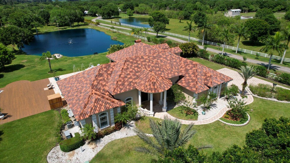 More Photos Of 6780 49th St, Vero Beach Lodge Meeting Hall For Sale