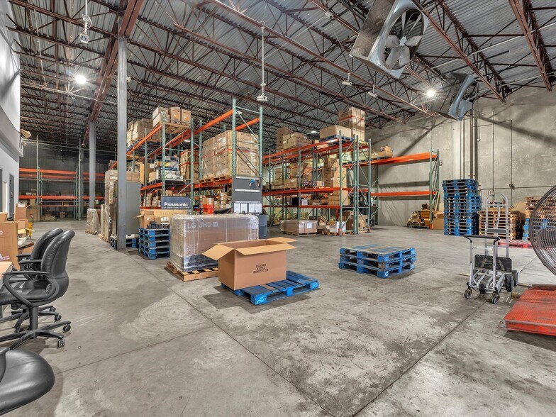 More Photos Of 10855 NW 27th St, Doral Warehouse For Lease