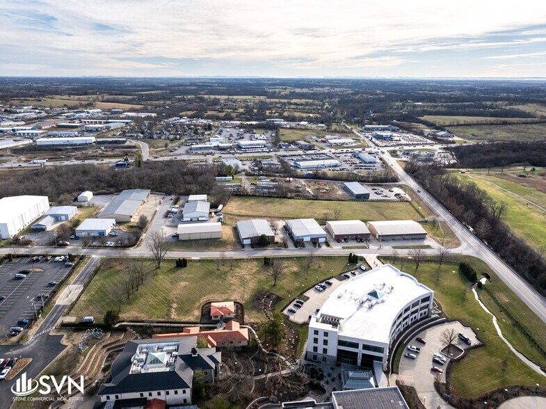 More Photos Of 101 Kemper Dr, Nicholasville Warehouse For Sale