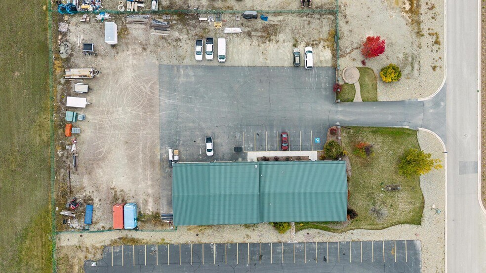 More Photos Of 201 United Dr, Kalispell Light Manufacturing For Lease