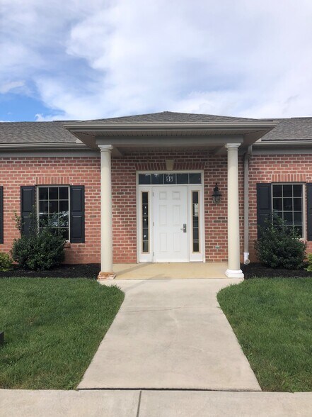 More Photos Of 92-96 Theater Ln, York Unknown For Lease