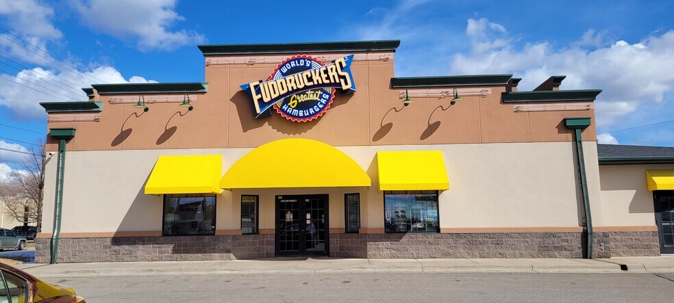 More Photos Of 3315 10th Ave S, Great Falls Restaurant For Sale