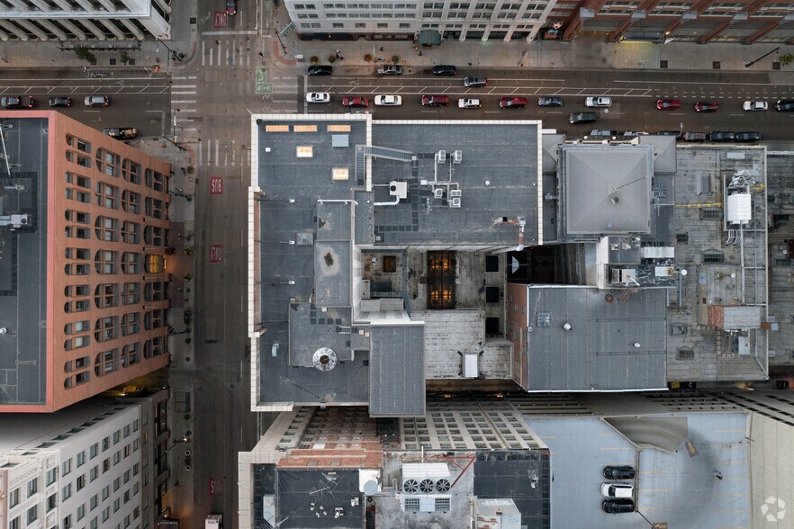 More Photos Of 821 17th St, Denver Office For Sale