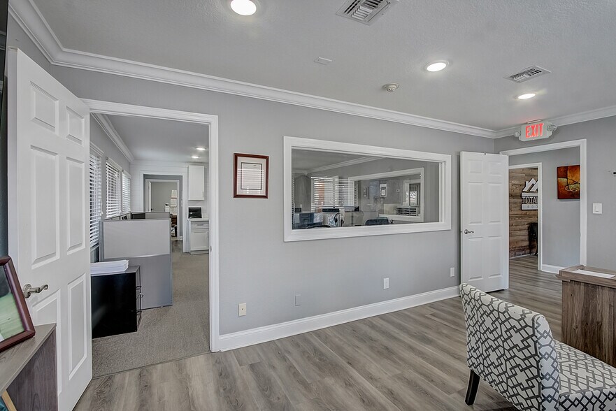 More Photos Of 201 W SR 434, Winter Springs Medical For Lease