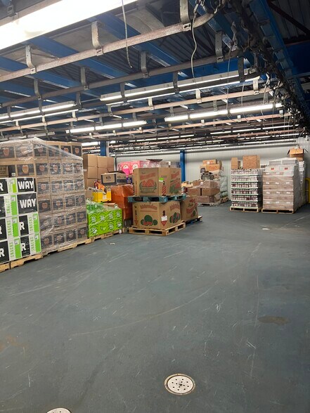 More Photos Of 36 Garden St, New York Mills Manufacturing For Lease