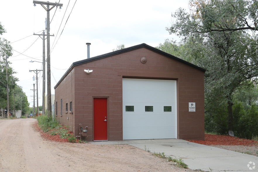 More Photos Of 209 S 21st St, Colorado Springs Warehouse For Sale